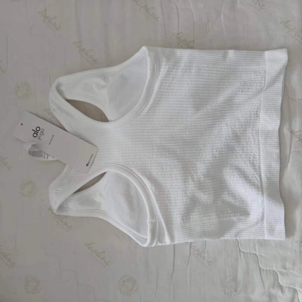 ALO Yoga top - Picture 3 of 5